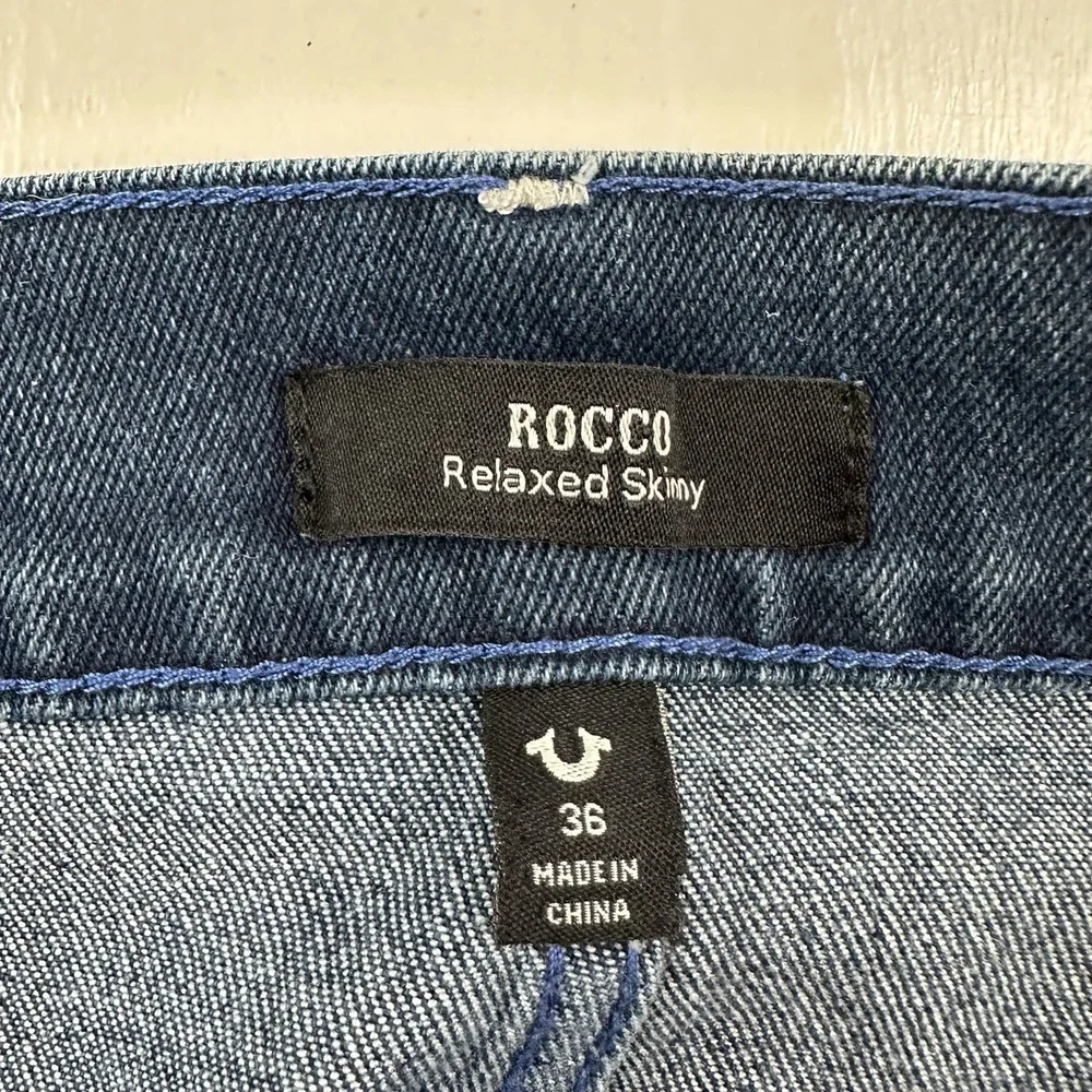 True Religion Rocco SN Relaxed Skinny Jeans Men 36x32 Blue Flap Pockets Stretch